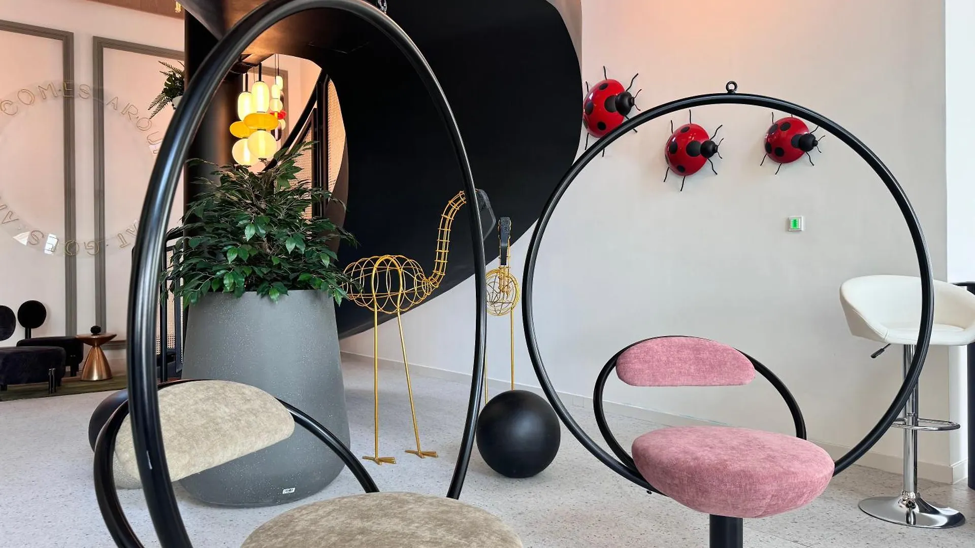 Chic 1 Bedroom Apartment At Golfville Dubai