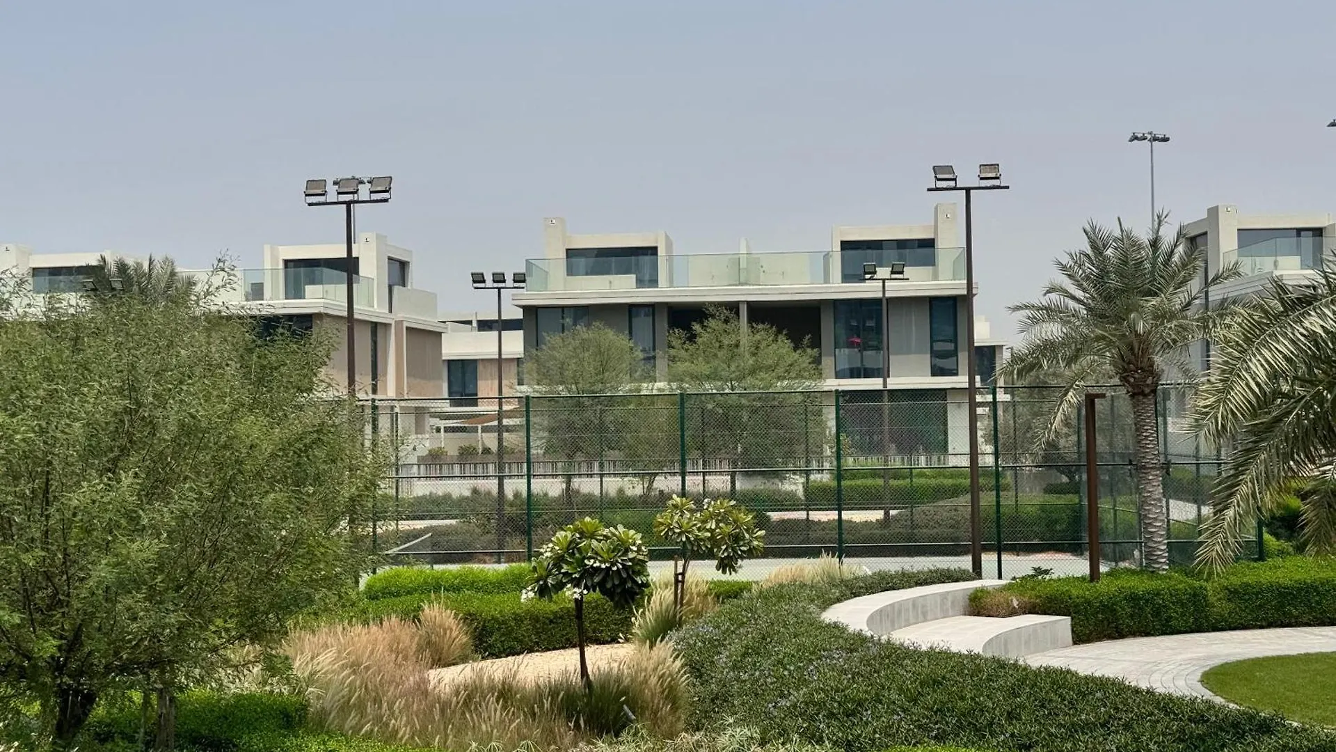 Chic 1 Bedroom Apartment At Golfville Dubai